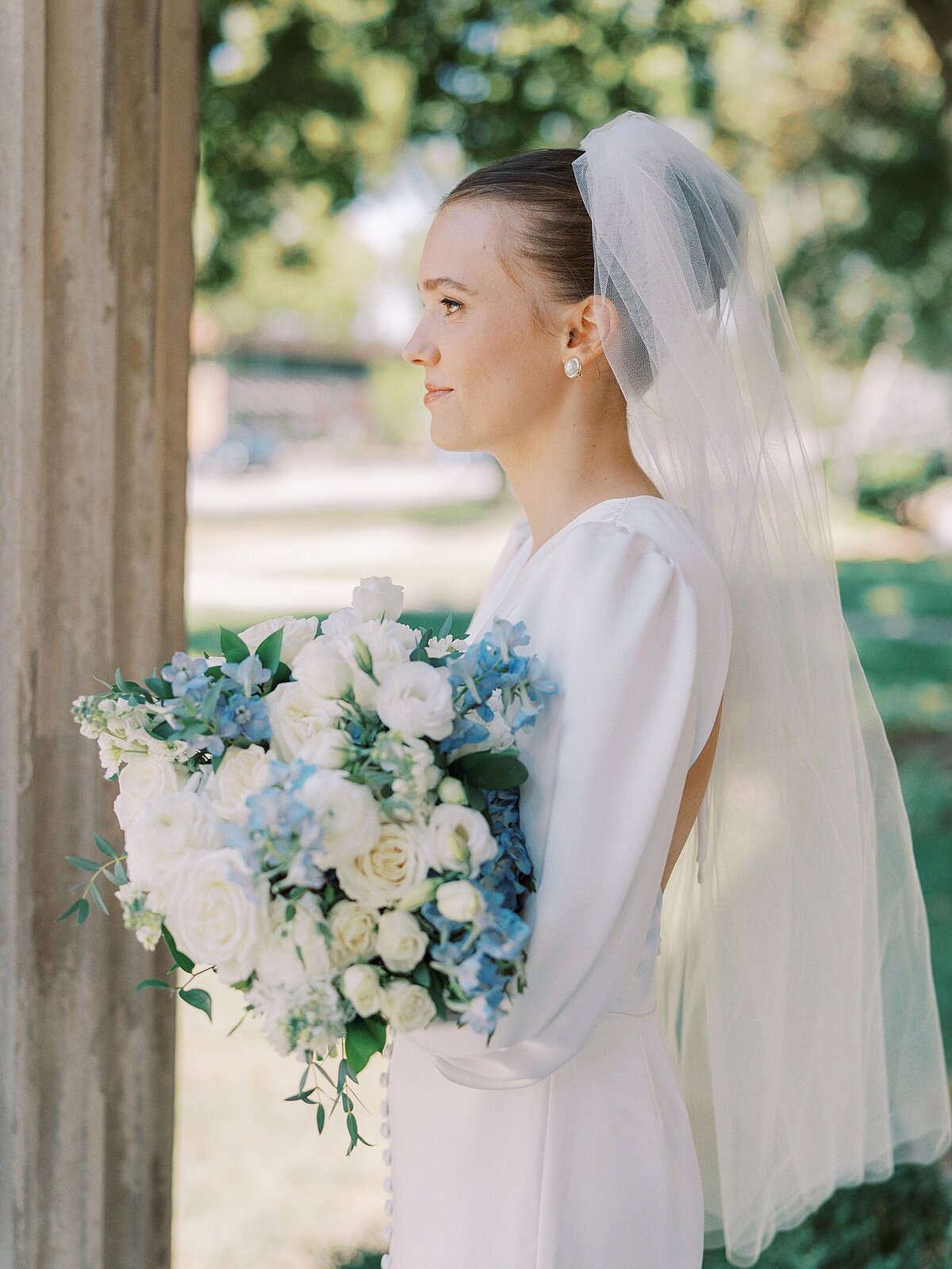 Chicago-Detroit-Catholic-Wedding-Photographers-_0015
