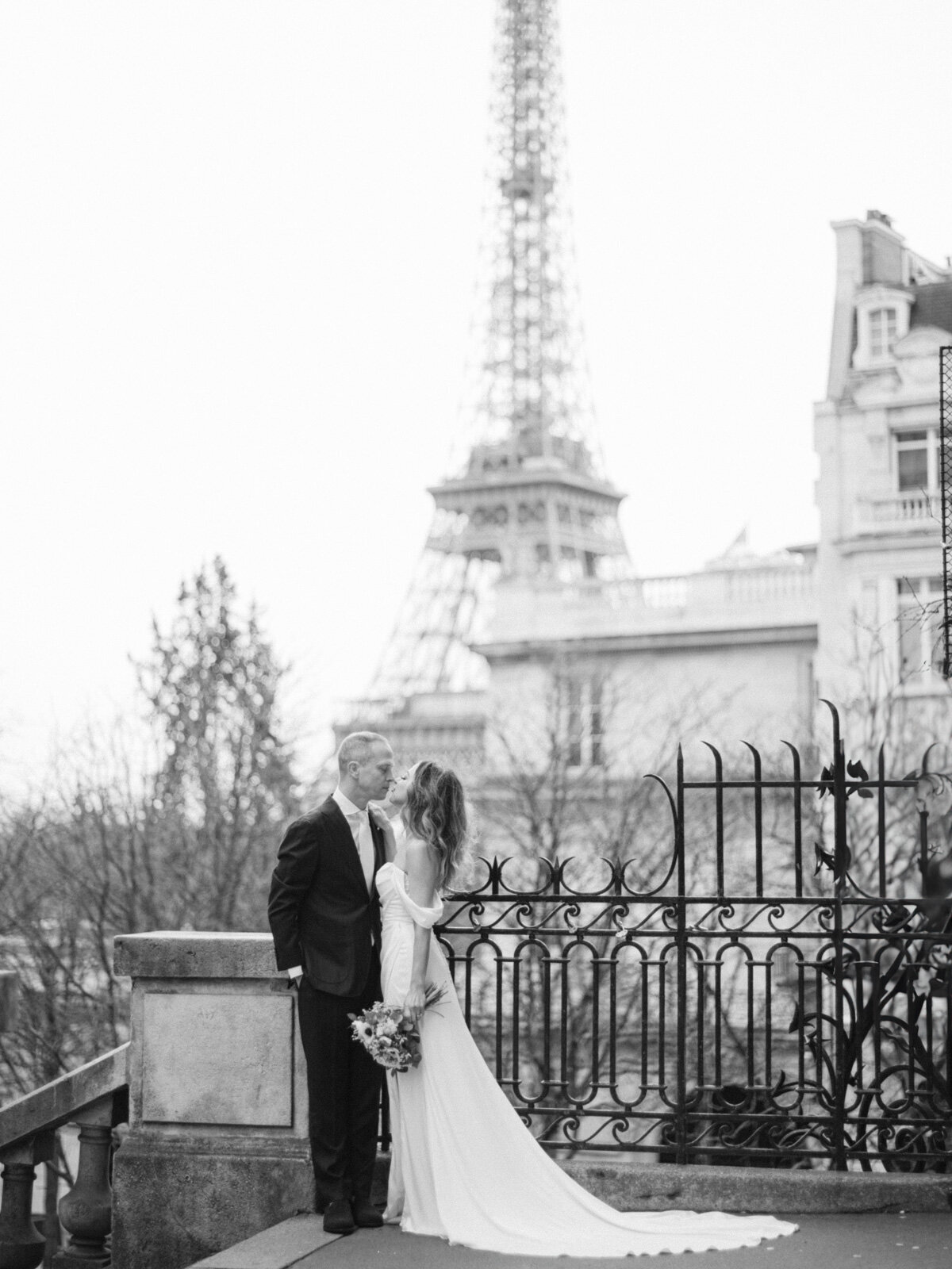Engagement Session Paris Eiffel Tower (20 sur 58)