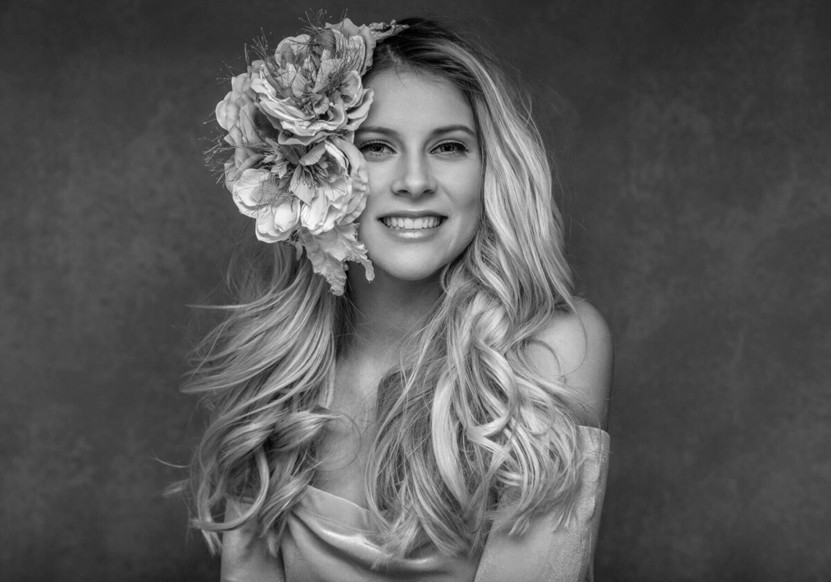 Black and white senior photo