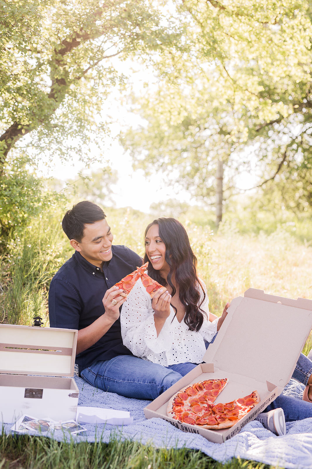 Pizza.Picnic.Engagement.Pictures.Austin.Photographer.21