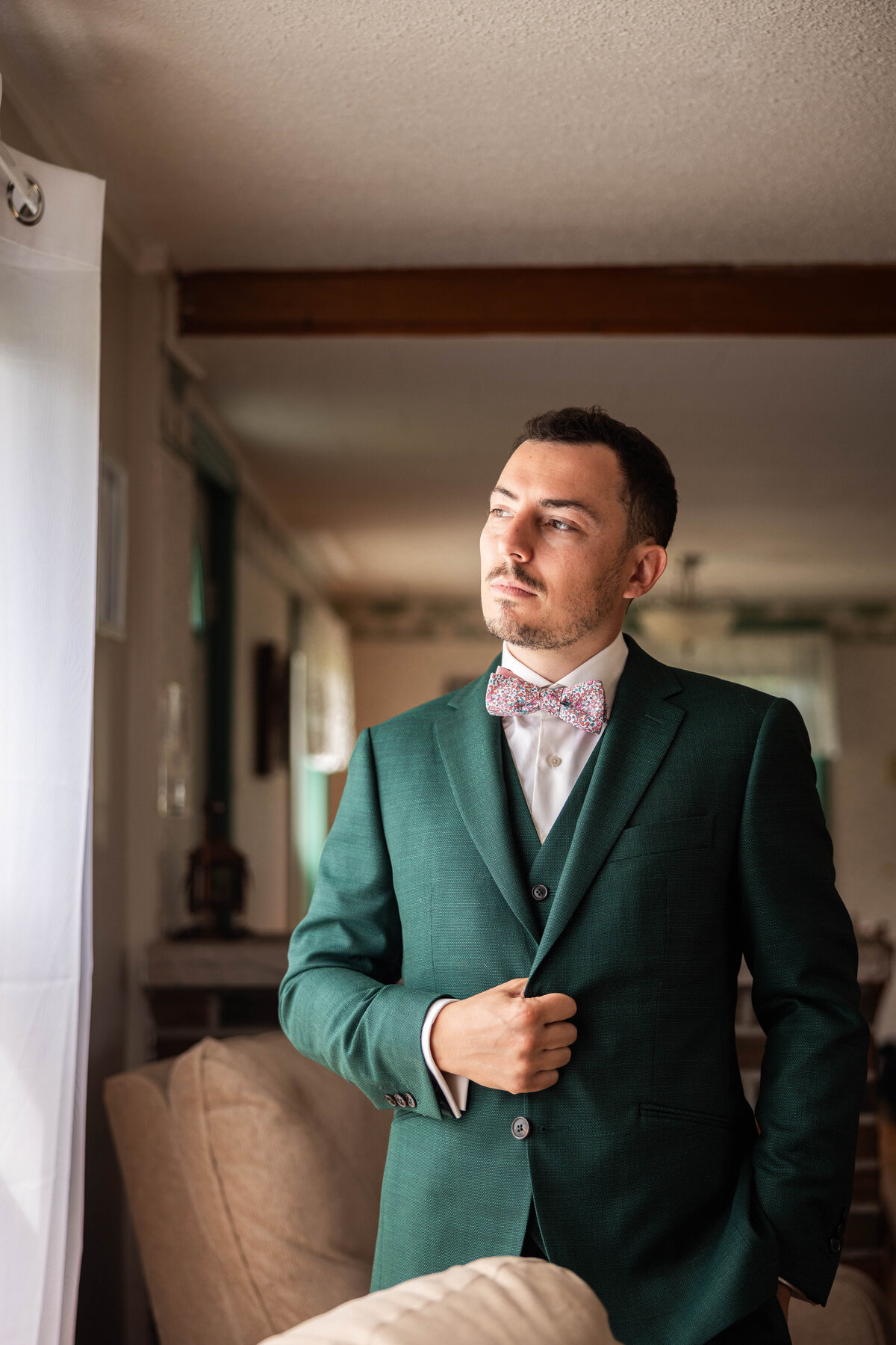 20230630HugoDanweddingteasers-5