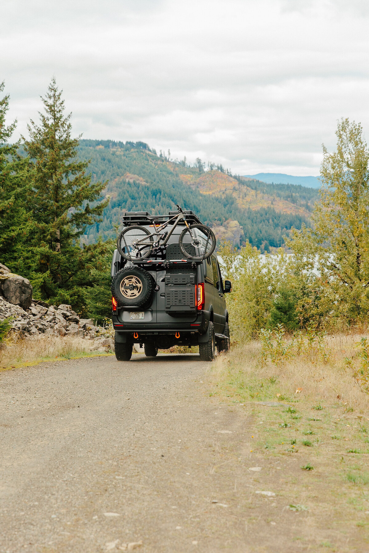 4_SummitSeeker_251013_BMV_#125_SlowFastcreative_1122