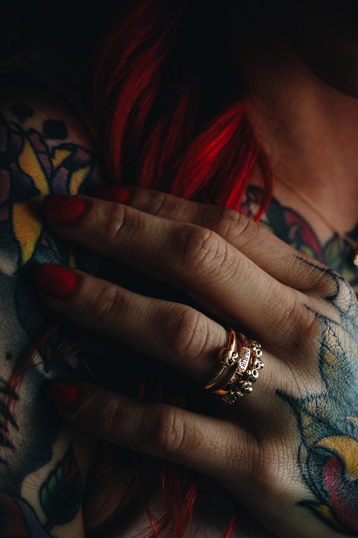 iz-and-co-rings-skulls-tattoo-detroit-lifestyle-Chettara-T-Photography-1018