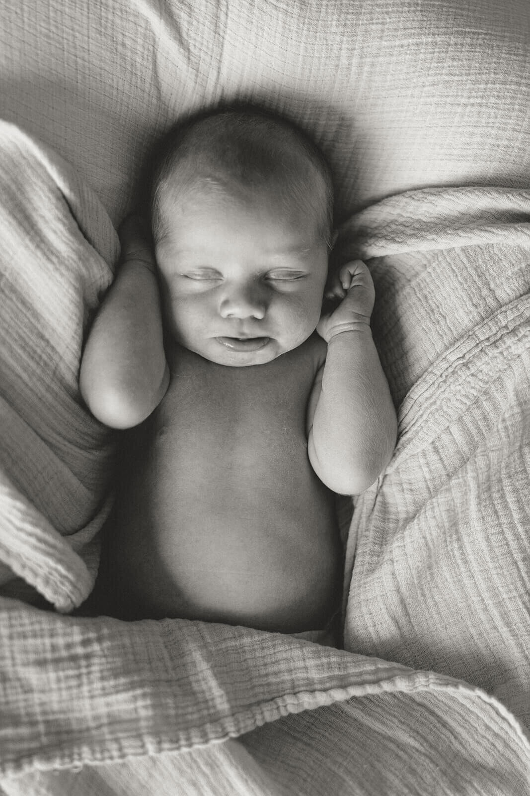 cozy-winter-newborn-photos-nb-moments-by-morgan3