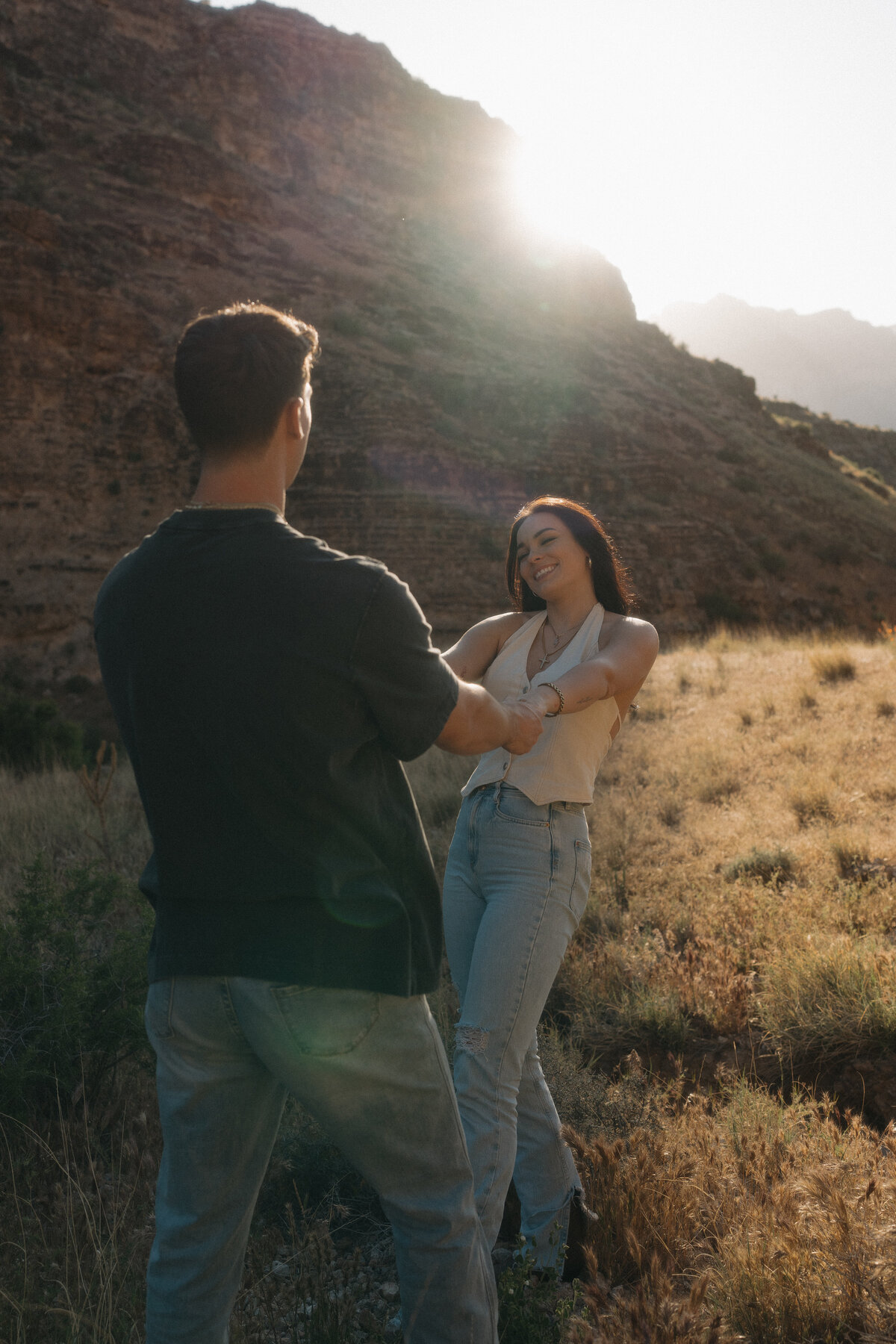 Engagement-session-on-the-beach-Las-Vegas
