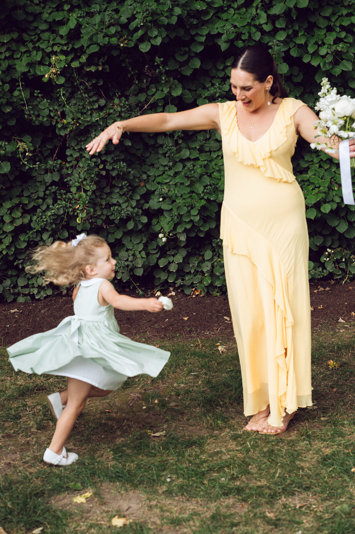 river-road-farm-wedding-photos-458