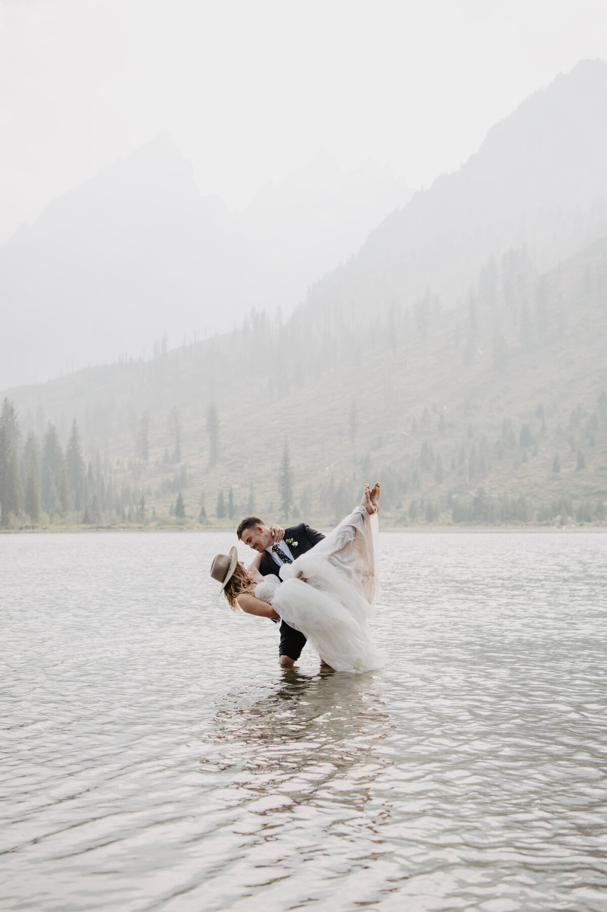 Jackson Hole Photographers capture couple portraits in water