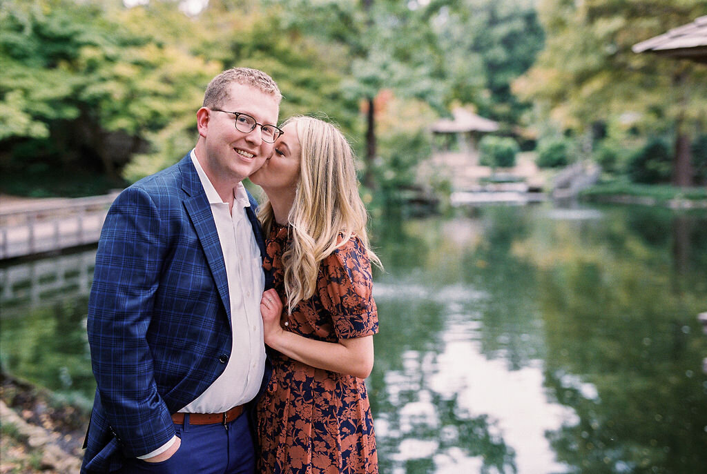 06-texas-spring-engagement-portraits