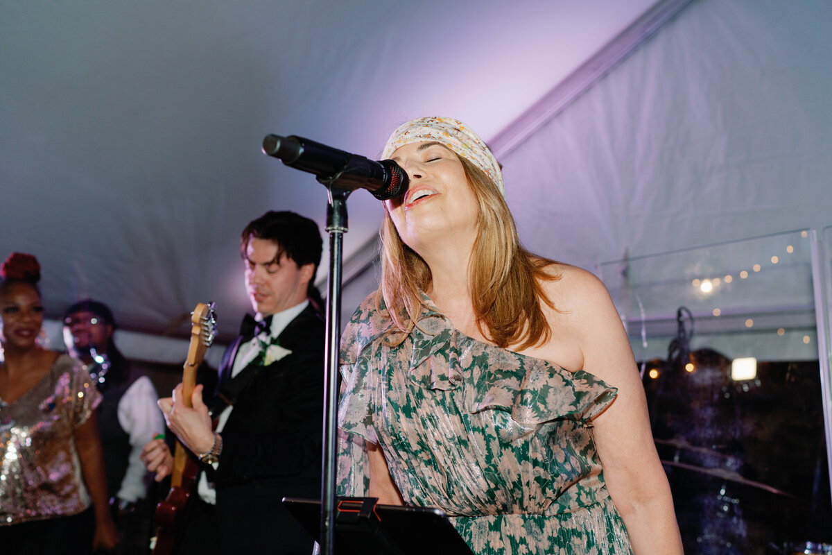 william_aiken_house_mother_son_dance_groom_guitar_mom_singing_band_william_aiken_house_wedding_power2party_kailee_dimeglio_photography-2098