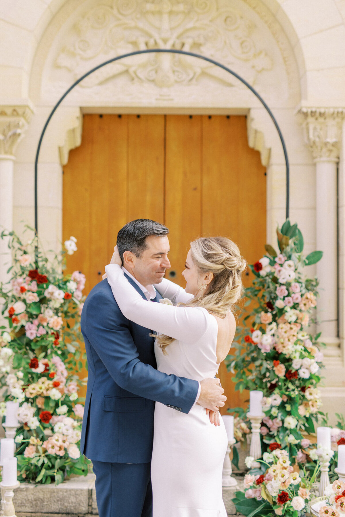 Maïlys Fortune Photography Husband Wife Wedding Weddings Photography France Switzerland Italy Timeless Dreamy Imagery Bilingual French English Destination Weddings Destination Wedding Provence French Riviera Paris Lake Como Tuscany86