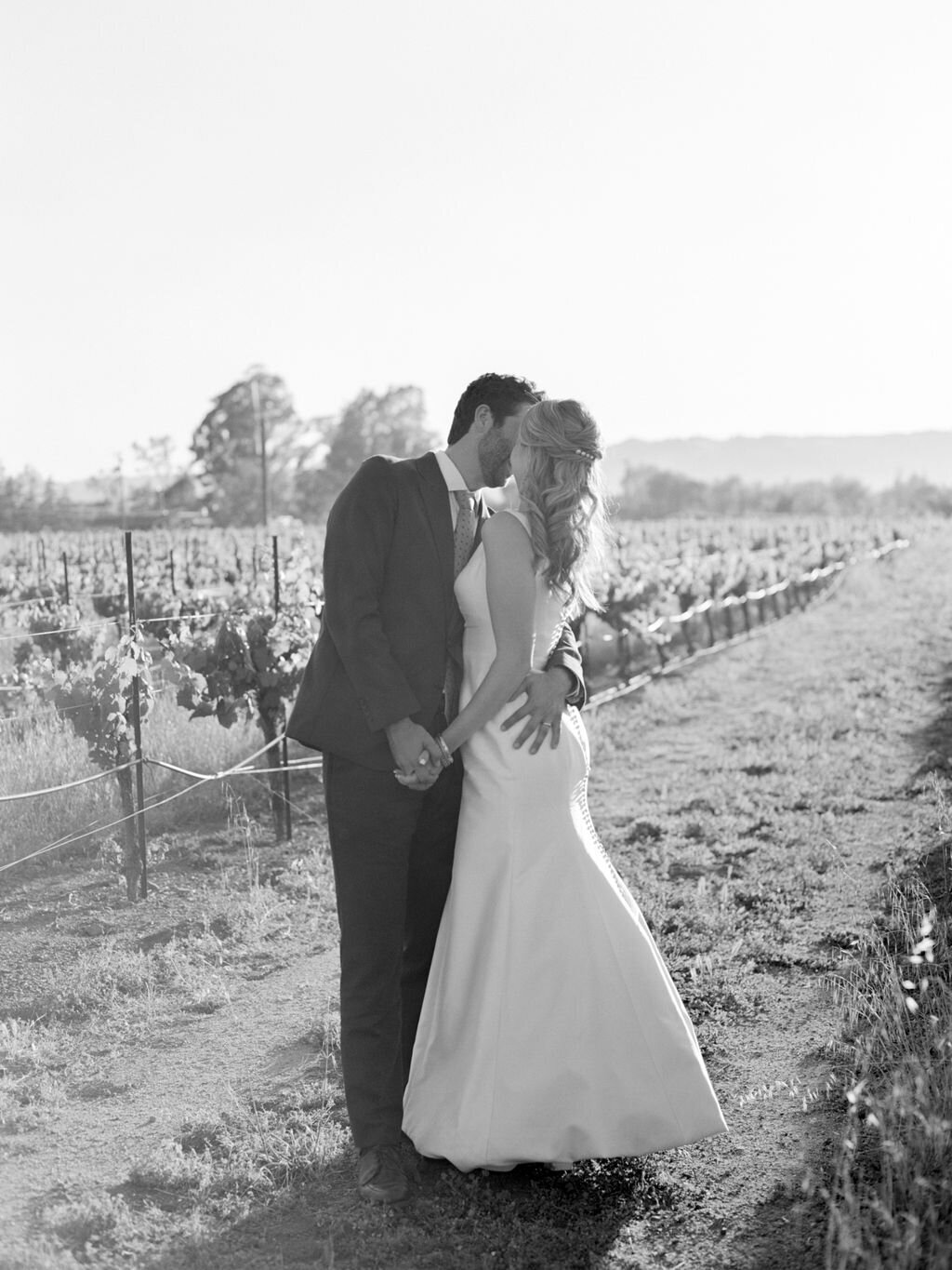 denmark-street-vineyard-sonoma-wedding-11