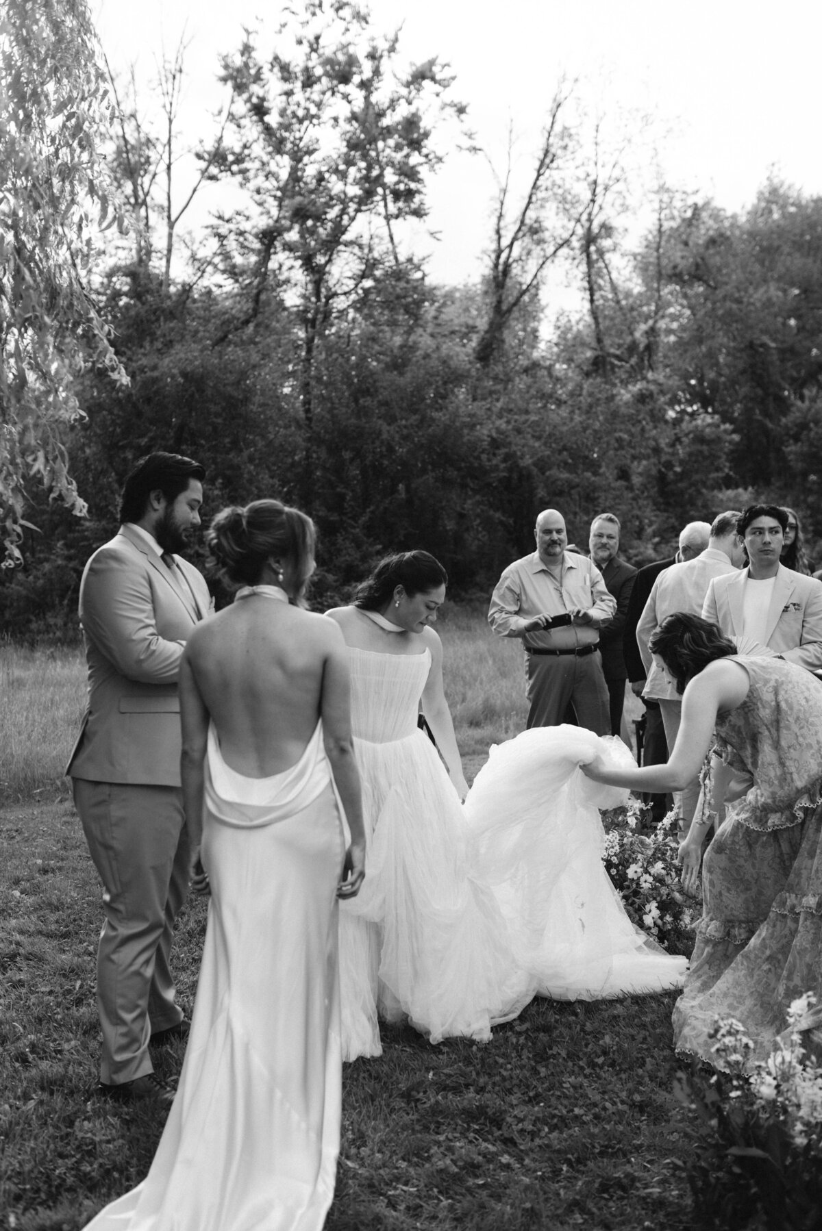 Faye-Fern-Creative-ArdentAndElm-Meaghanne-Tatiana-Hudson-Valley-Same-Sex-Wedding-Ceremony-08