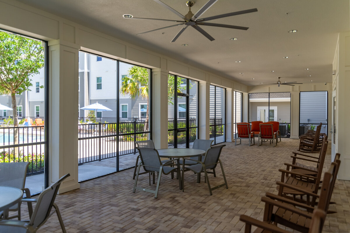 042324ROCHESTERPARK-134