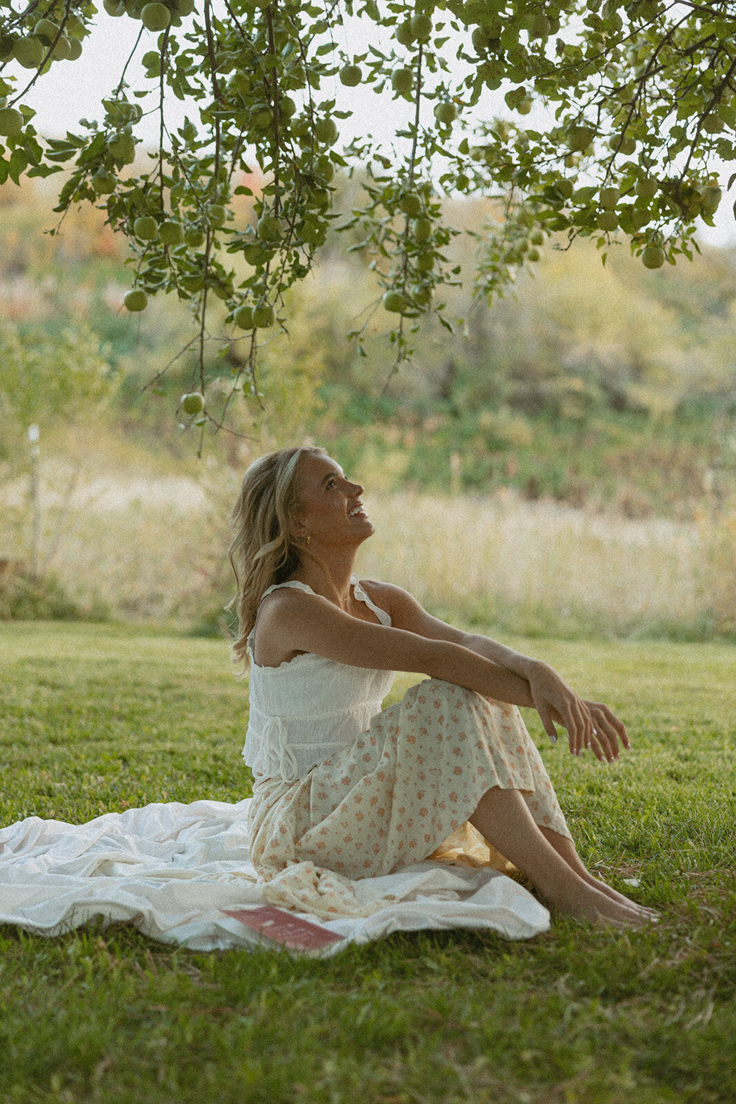 tanya-davids-photo-film-documentary-idaho-utah-oregon-washington-colorado-wedding-elopement-portrait-photographer-intention-session-apple-orchard-116