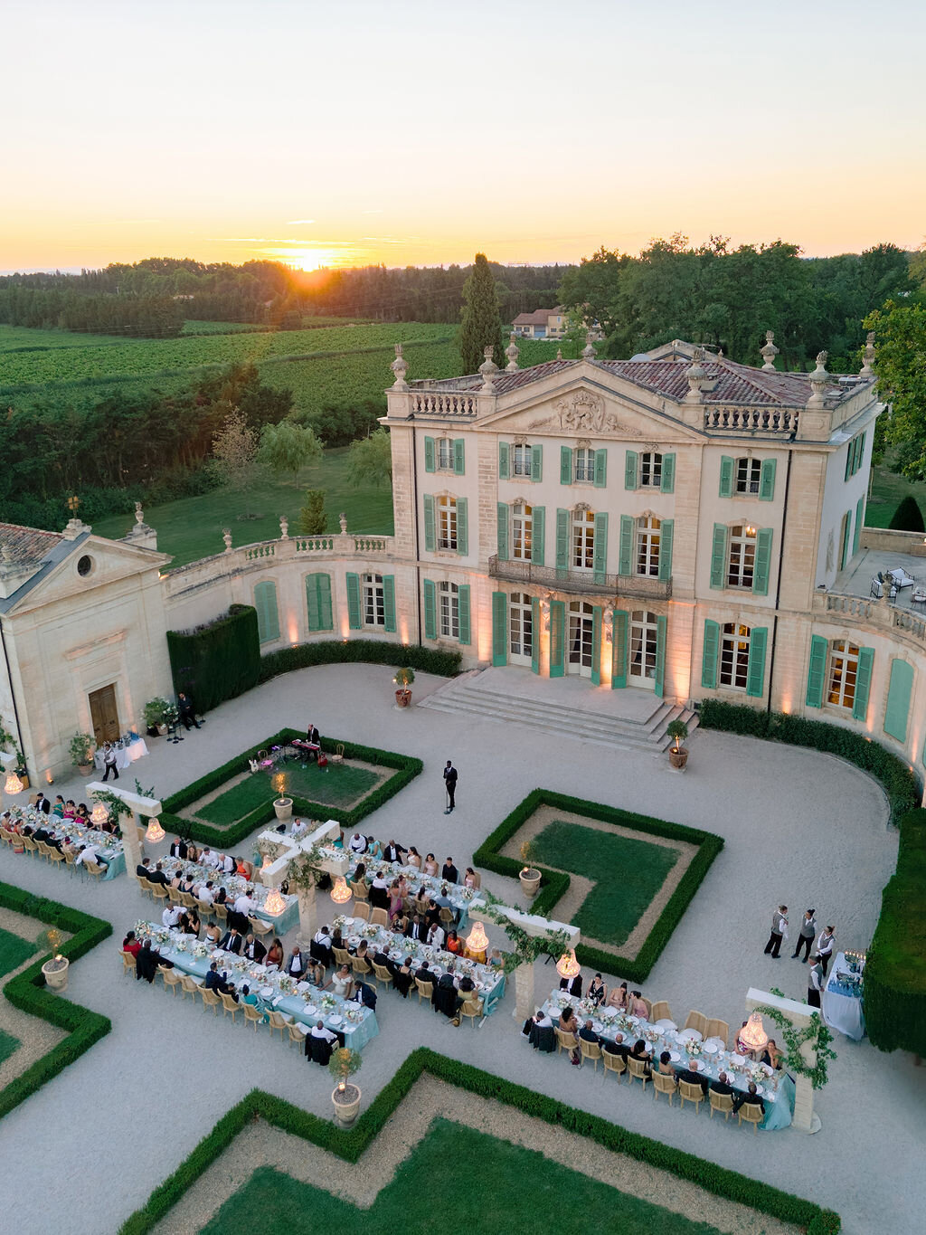 Chateau-de-Tourreau-wedding-Floraison39