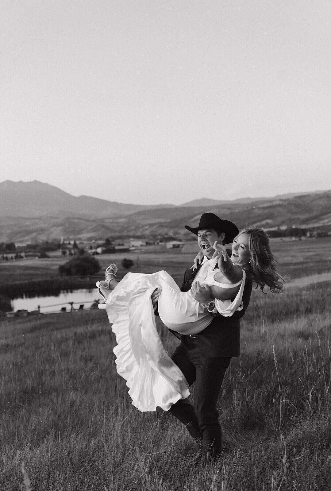 Country Wedding Photography by Samantha Anne