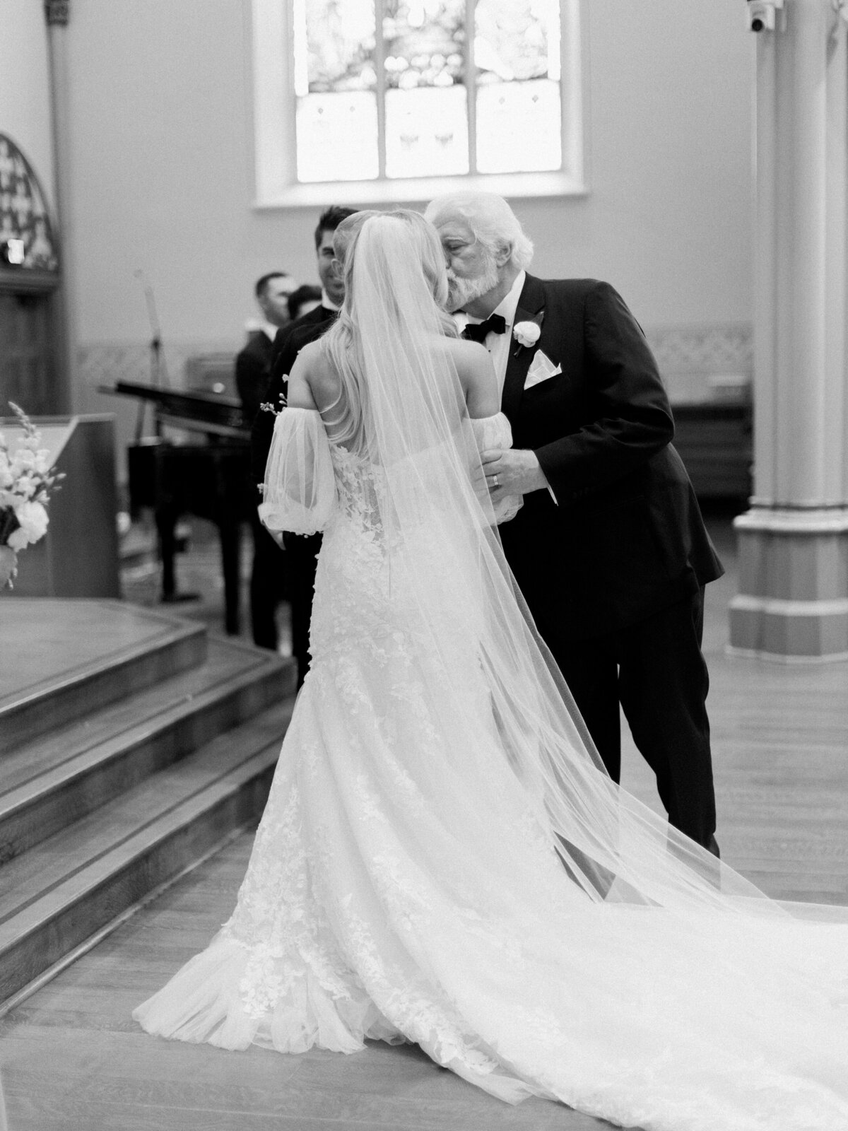 castle-farms-charlevoix-michigan-wedding-photographer-fine-art-film-luxury_0033