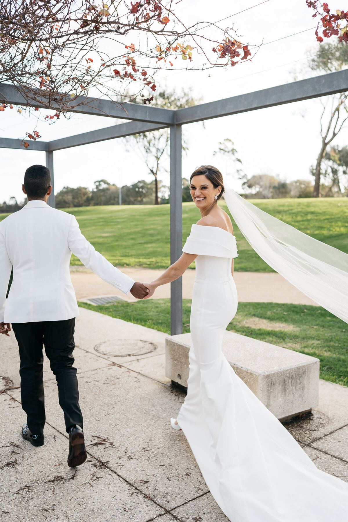 Courtney Laura Photography_ The Carousel Albert Park_ Melbourne City Wedding Photographer_ Viji and Lana-635