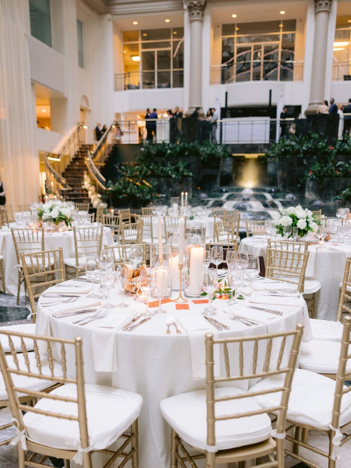 curtis-atrium-philadelphia-luxury-wedding-32