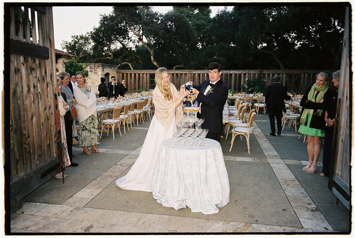 holman- ranch-carmel-valley-california-wedding-chelsea-brooke-events (21)