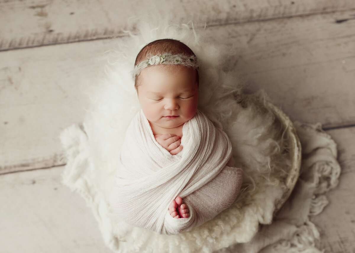 heart prop wearing neutrals syracuse ny newborn photography photo shoot