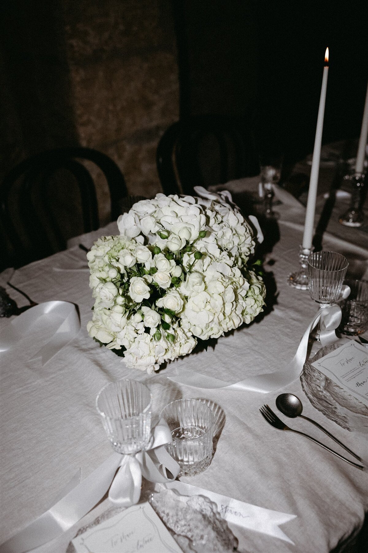 Maegan-Brown-Moments_231103_Wedding_Lauren-Bernie_Frolic-Lane_3856-Edit