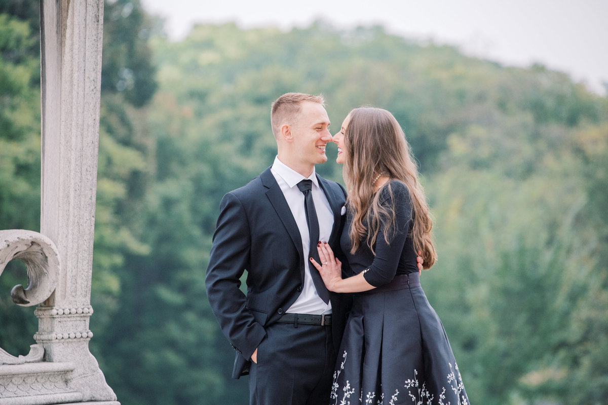 ENGAGEMENT PHOTO - Lindsey-1002