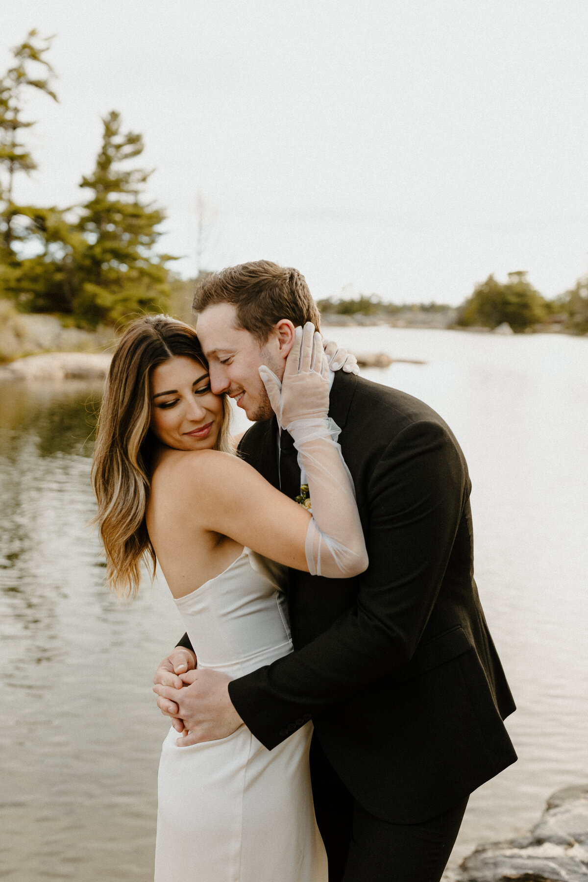 Forest-Luxe-Elopement-in-Chicago-61