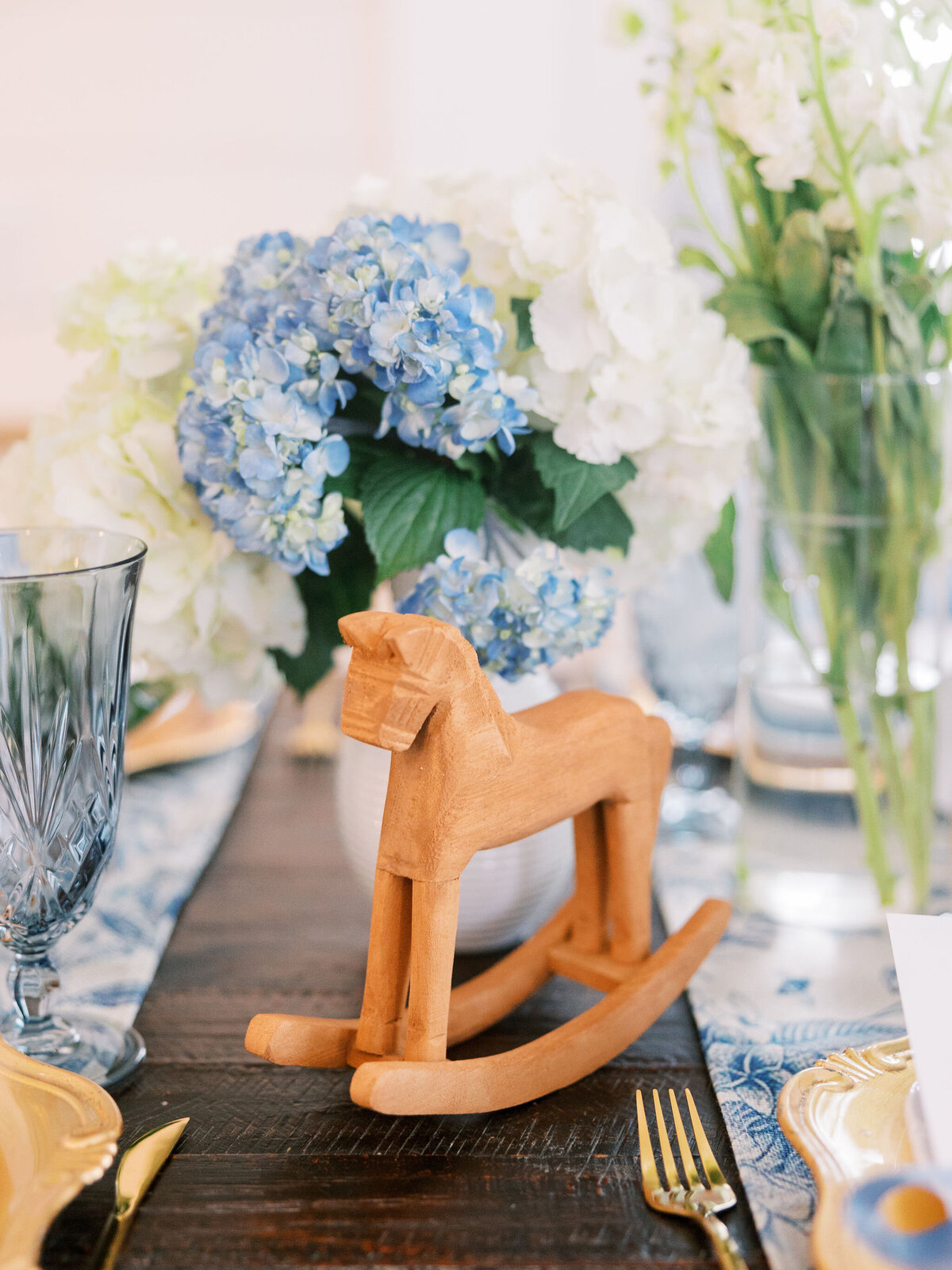 Em-and-e-events-baby-sprinkle-sapphire-and-lace-cottage-annetroxelpittsburghweddingphotography-1343