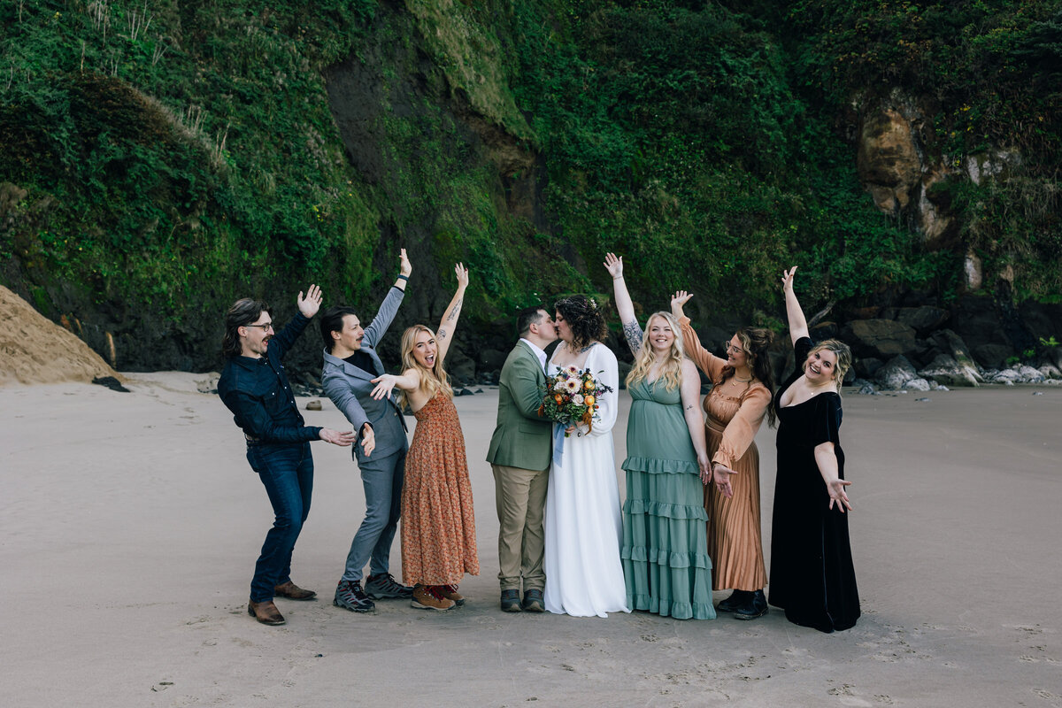 Hobbit-Beach-Oregon-Elopement-1