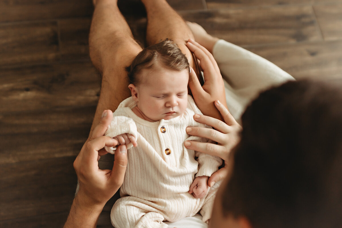 lifestyle newborn photographer