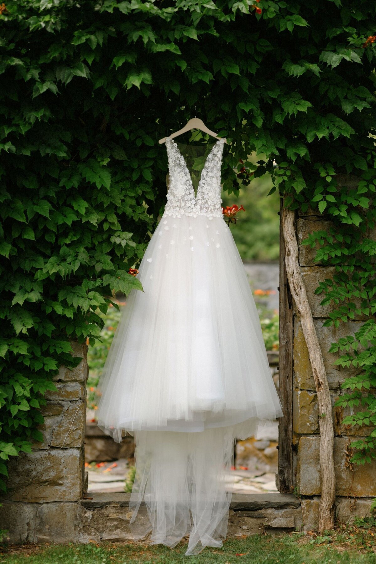 Troutbeck_NY_wedding_LevKuperman_30
