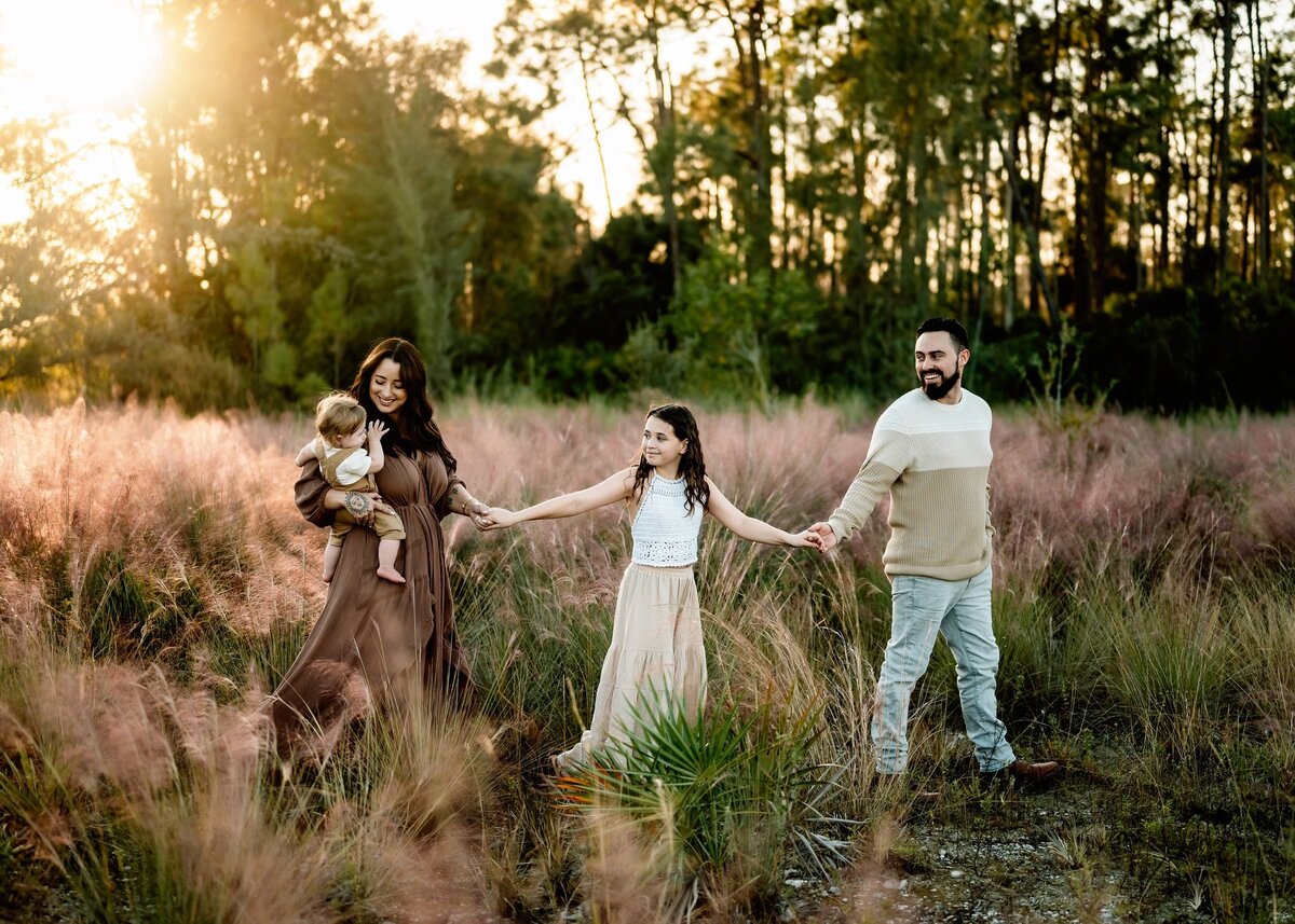 Family Portraits 2024-77