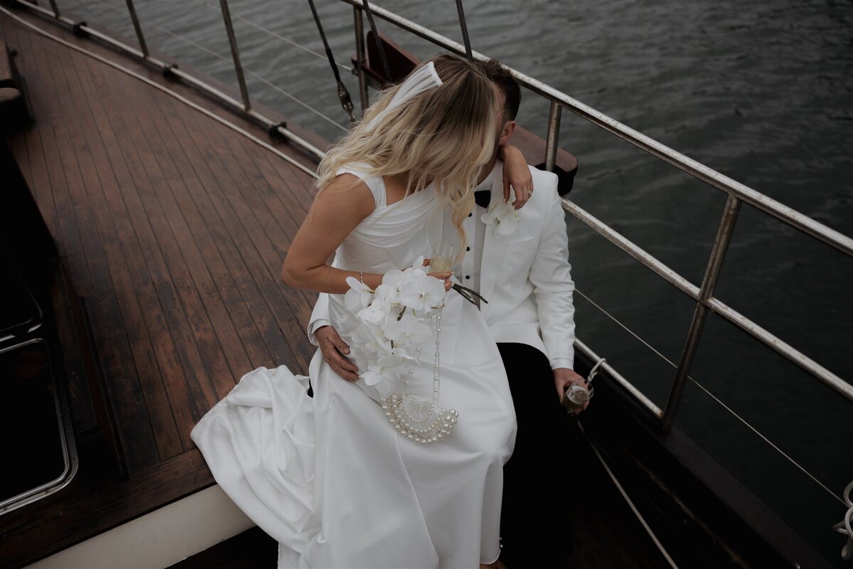 Maegan-Brown-Moments_231103_Wedding_Lauren-Bernie_Frolic-Lane_3242