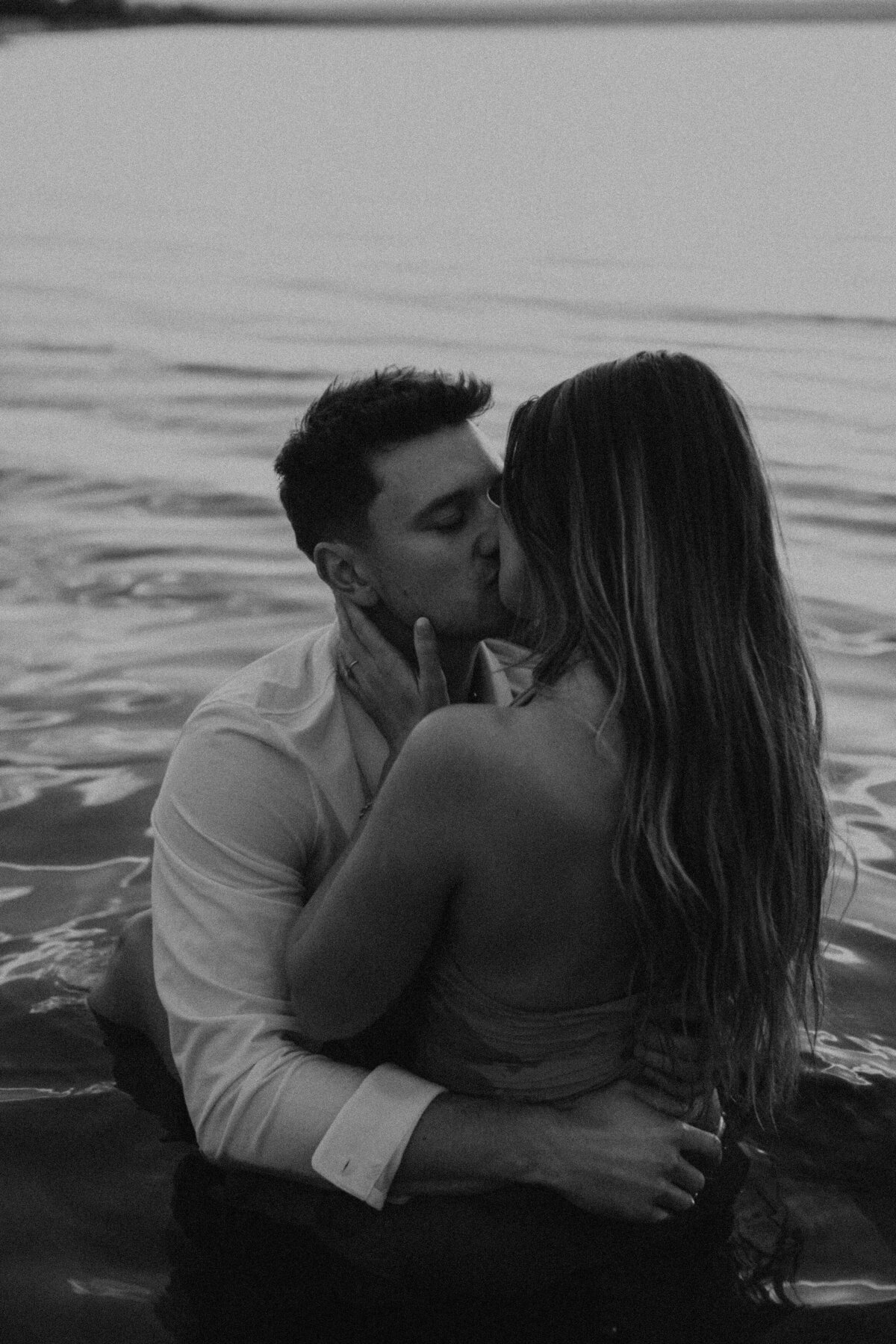 brooke-max-engagement-fall-autumn-wasaga-beach-sunset-barrie-lake-93