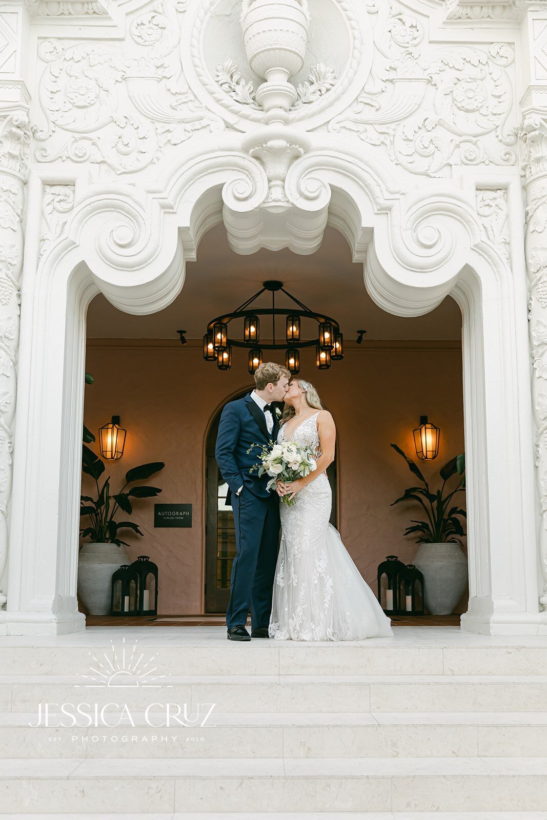 jessica-cruz-photo-vinoy-florida-wedding-chantilly-chic-celebrations-11