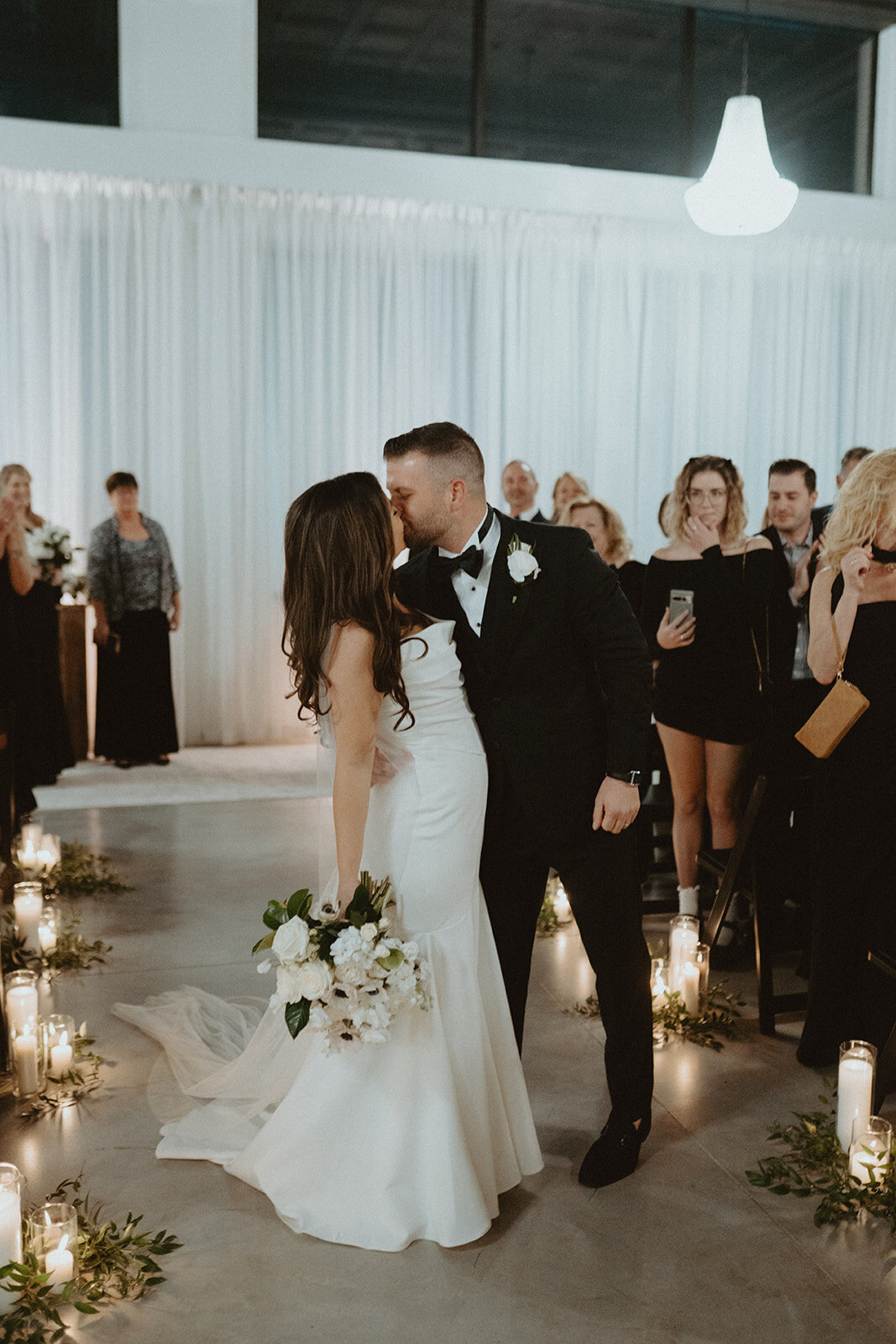 Loraleah Marie Photography | The Highland Rochester NY | Wedding | NYE WEDDING | HIGHLAND PARK | travel photographer-145