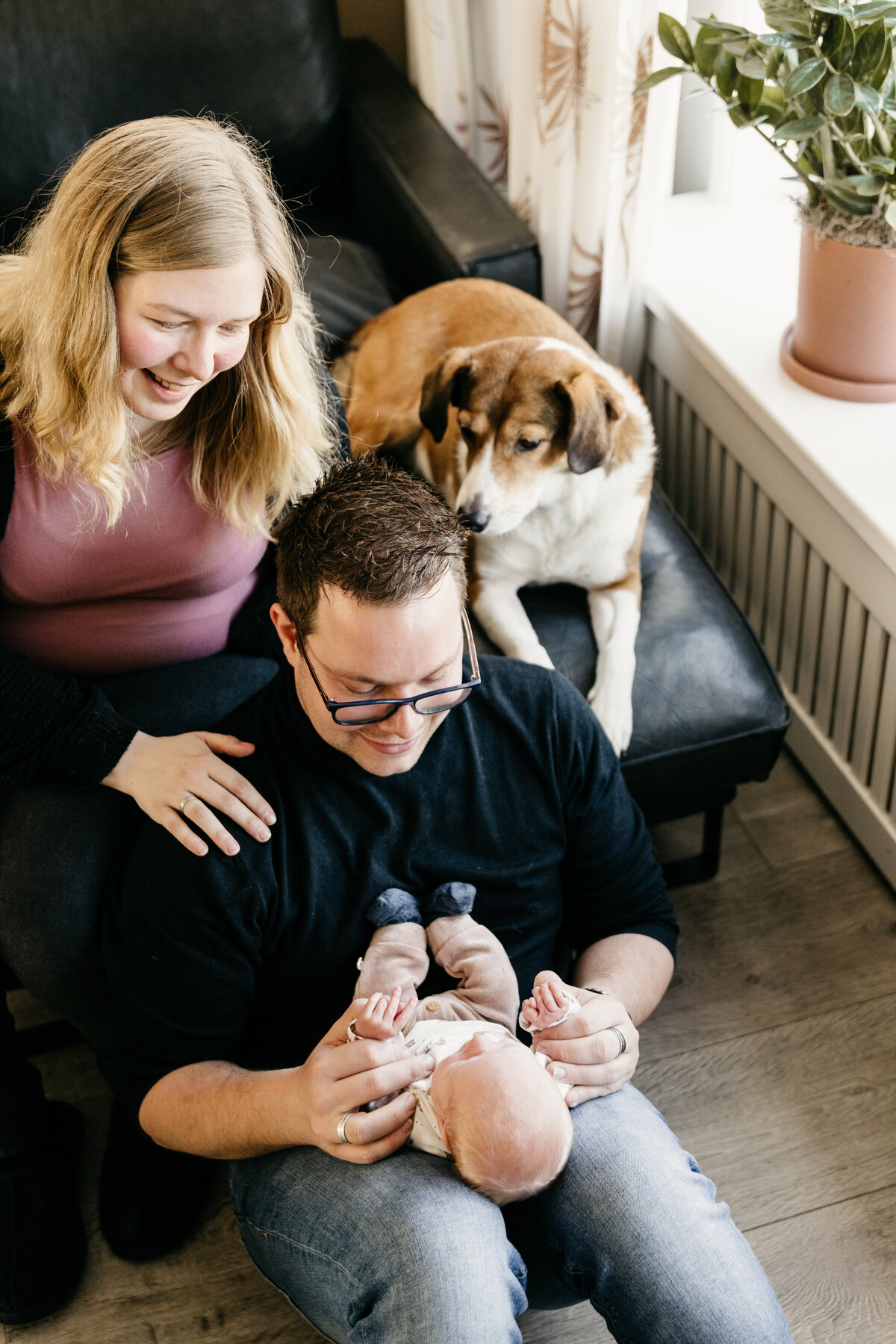 Newbornfotoshoot met het hele gezin