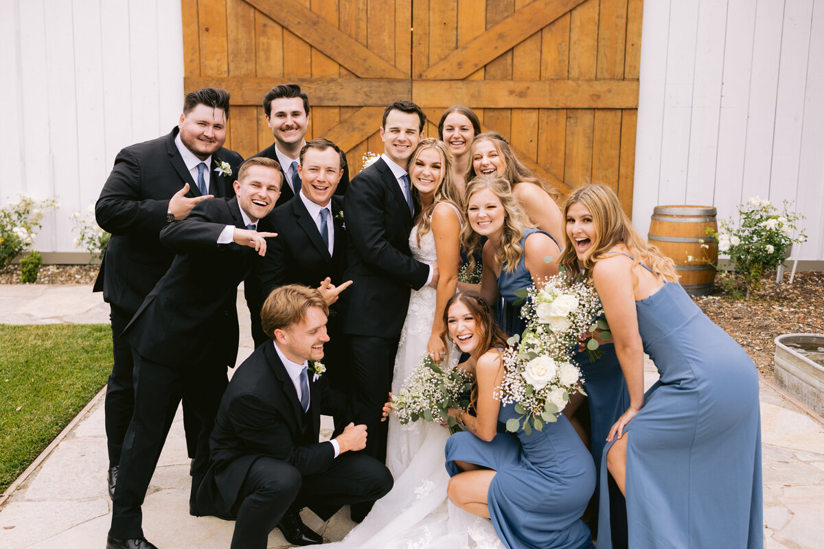 mooncrest_media-emily-isaac-wedding-1285
