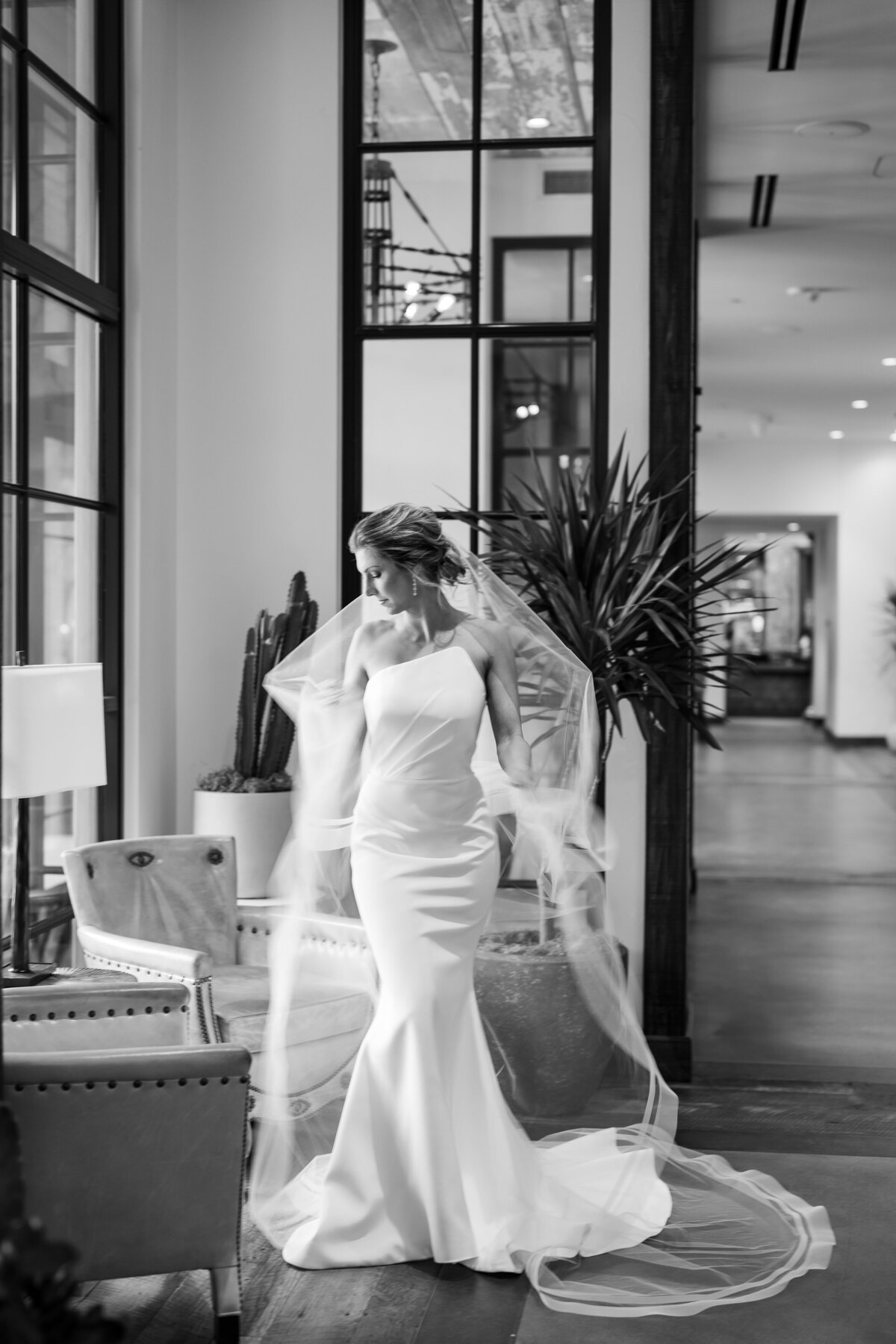 Tracy Autem Bridal Portrait Dallas Fort Worth Photographer 2024-0009