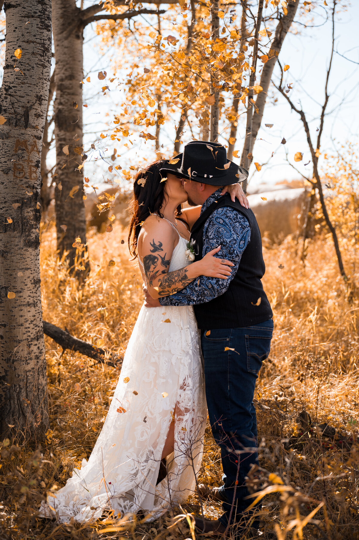 fall wedding photography in Edmonton, Alberta