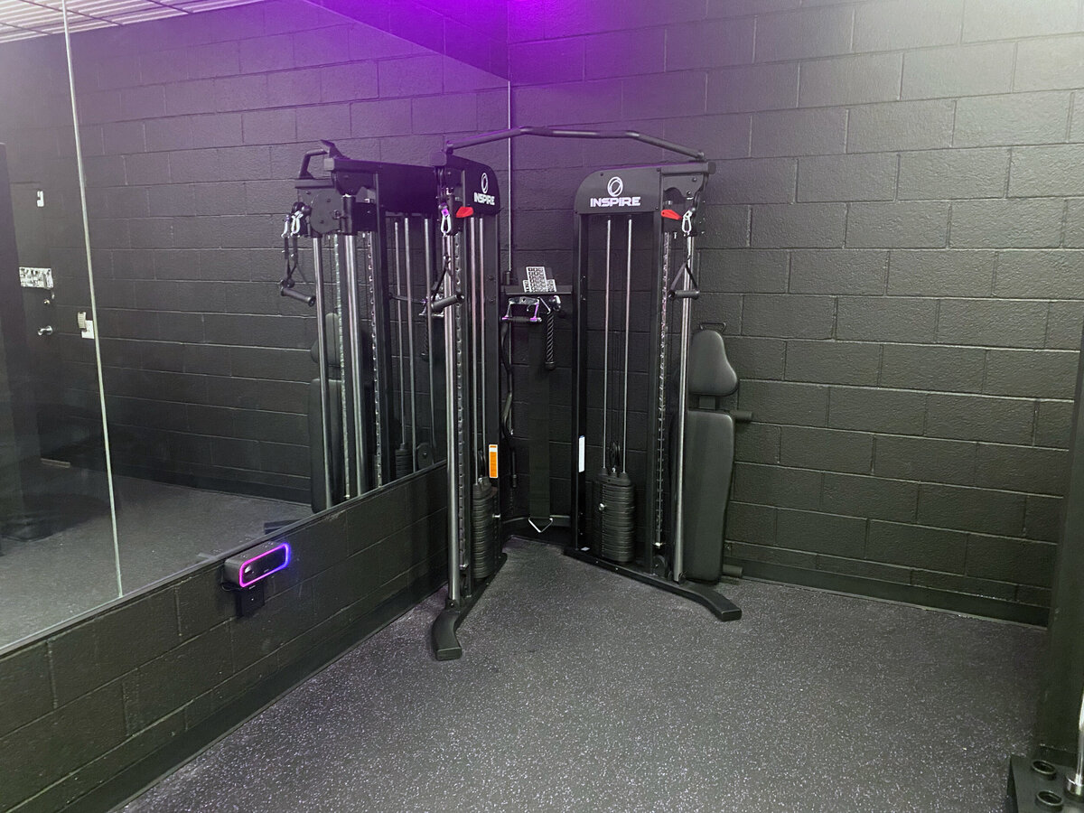 plus-ultra-fitness-personal-training-las-vegas-spring-valley-summerlin-functional-trainer-cable-machine