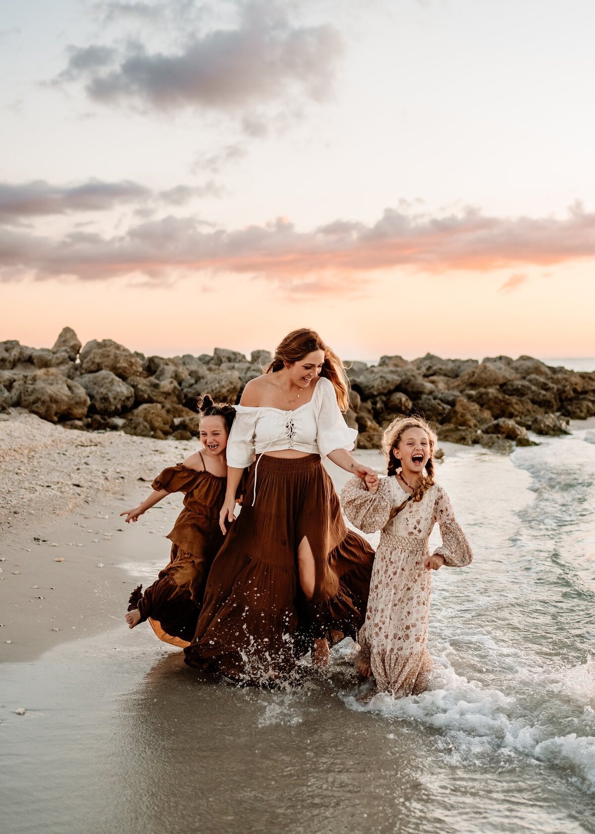 Chasing Creative Family Portraits 2024-100