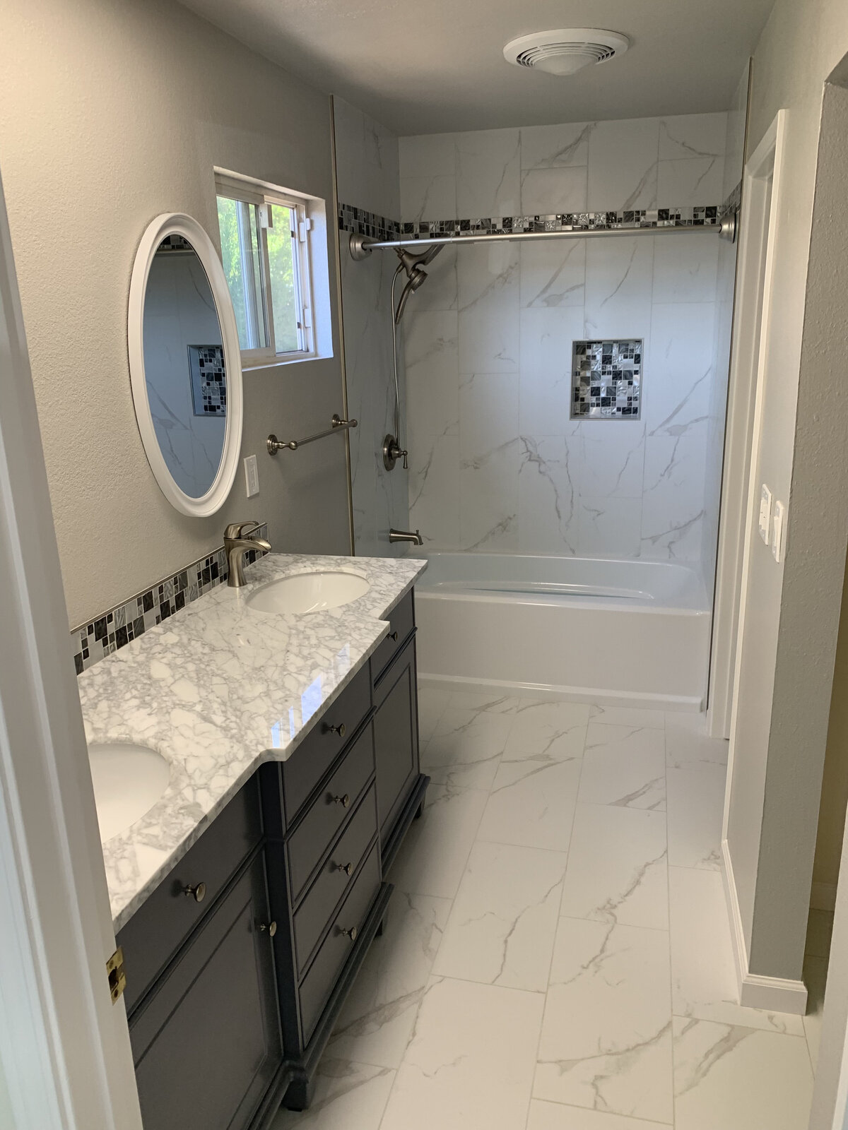 Bathroom8