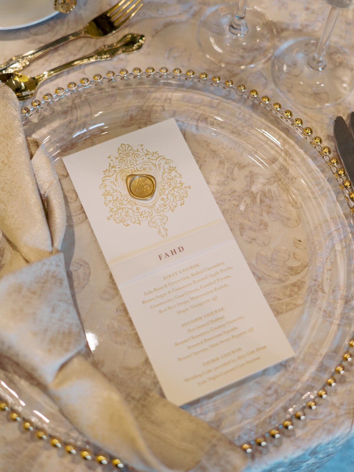 wedding-dinner-menu-gold-wax-seal