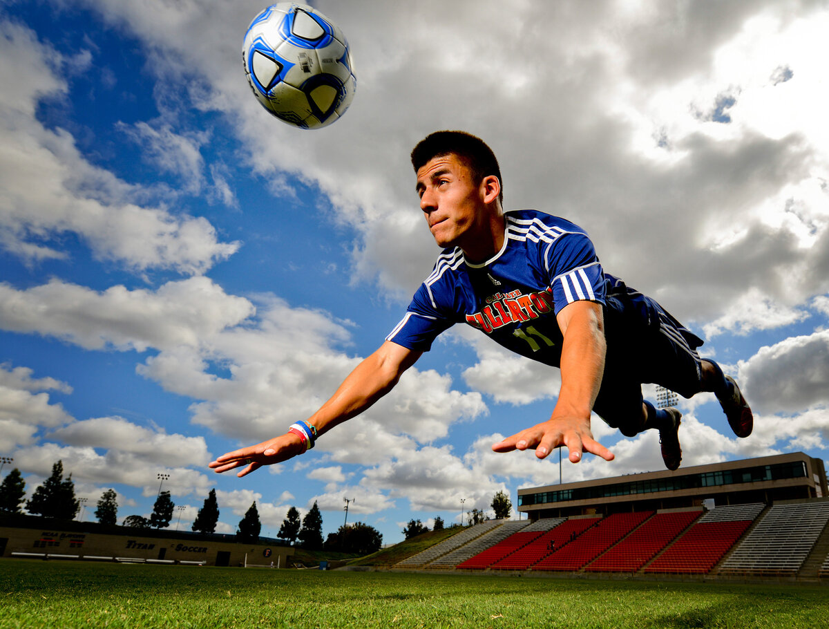 TodGomes_thur_soccer.001a