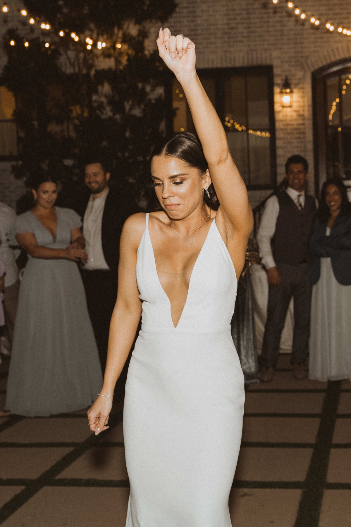 CharlottePhotographer_CorrinRyanReception_ThinSpaces-129