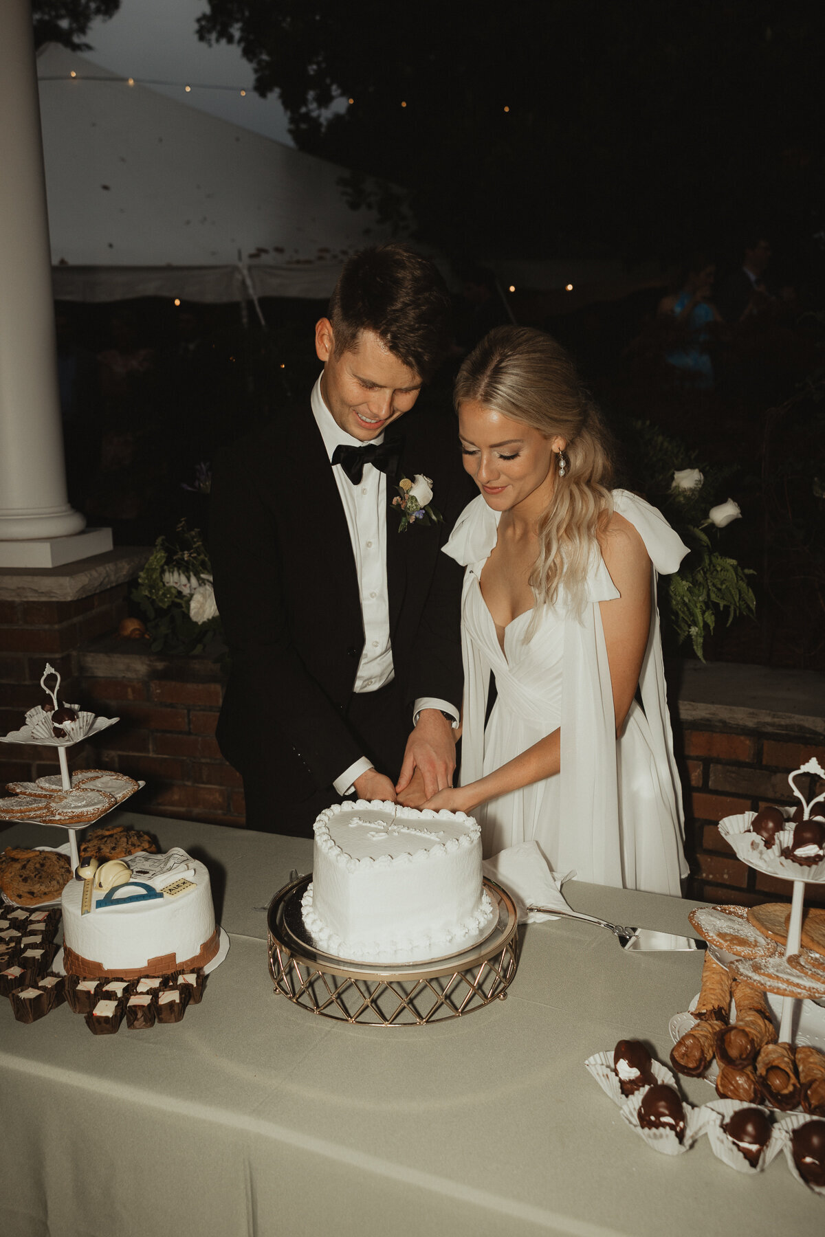 kansascitytravelingweddingphotographer-159