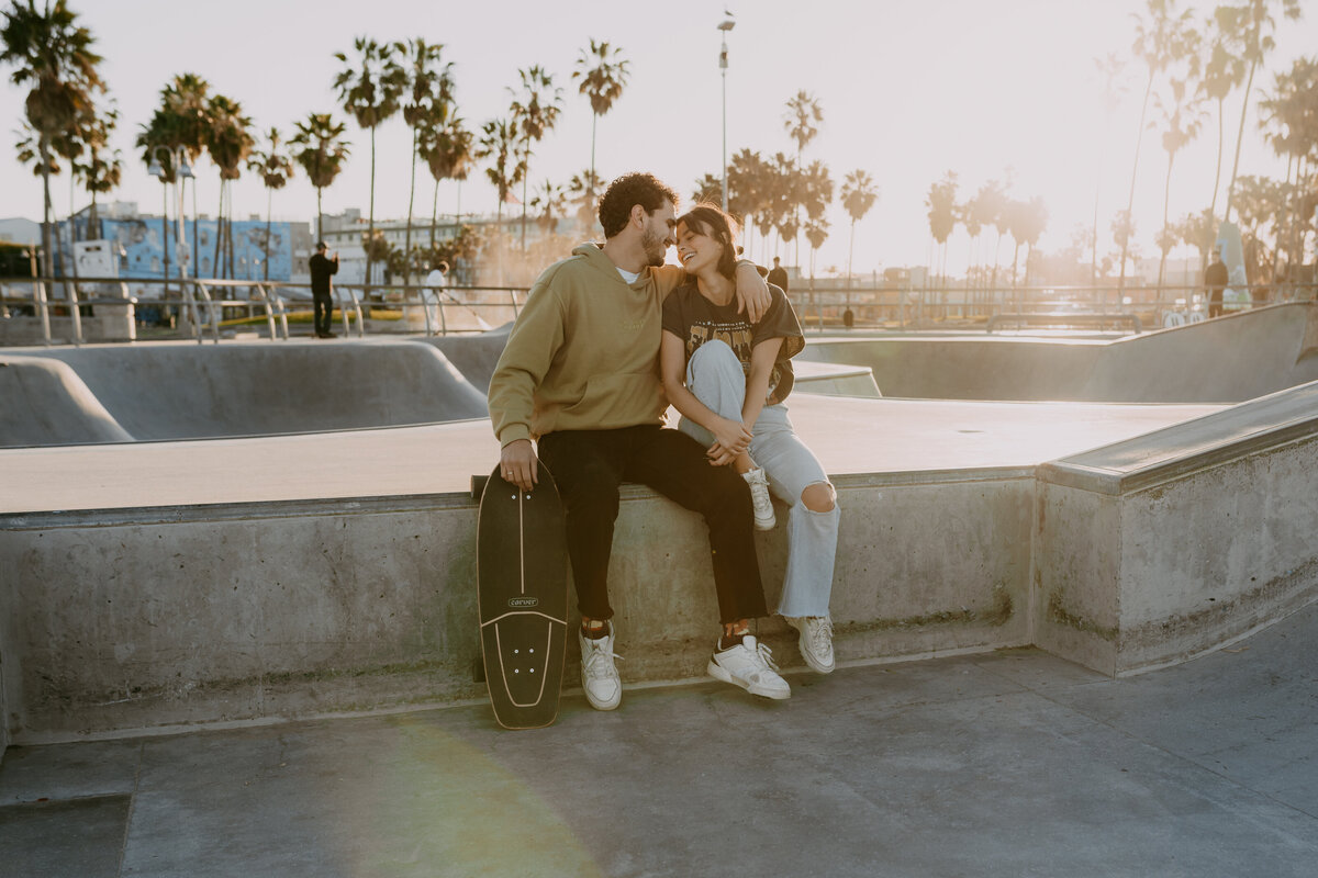 68-LauraSeitzFotografie-Natalia-Jose-VeniceBeach-012023_LS32023