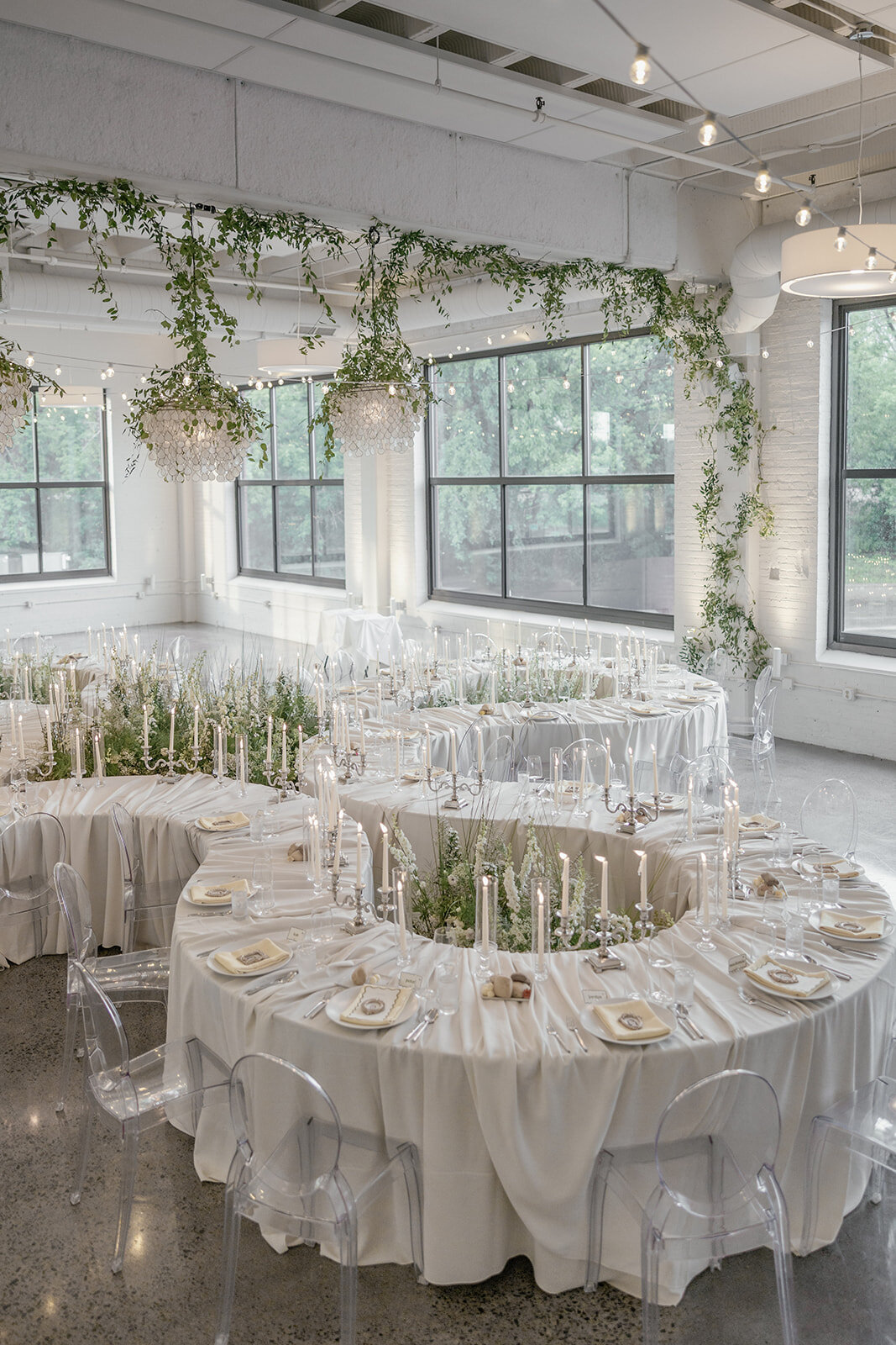 loui_photography_ever_weddings_urban_daisy_events_minneapolis_summer_wedding-23